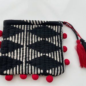 Bag-all Mini Pom Pom Black Pouch